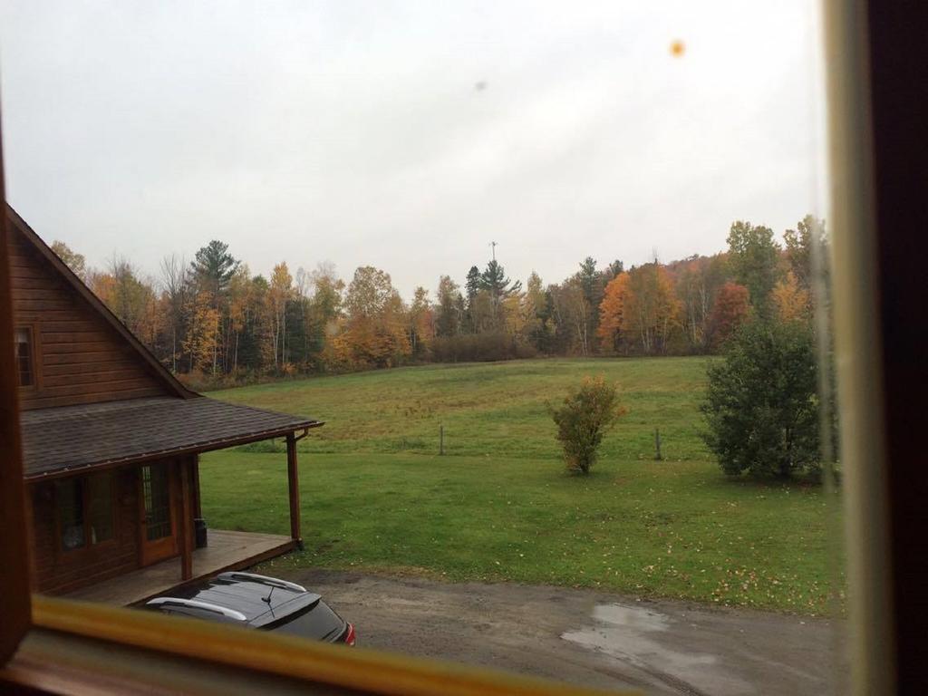 Le Chalet Lägenhet Shawinigan Exteriör bild