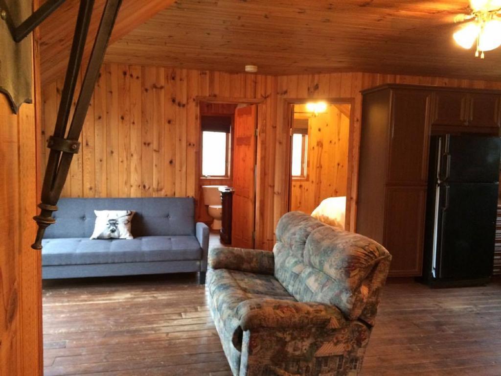 Le Chalet Lägenhet Shawinigan Exteriör bild